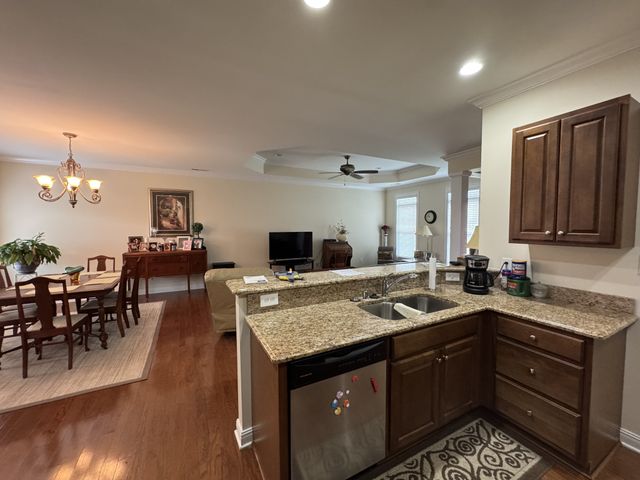 126 Keeton Dr, Hopkinsville, KY 42240