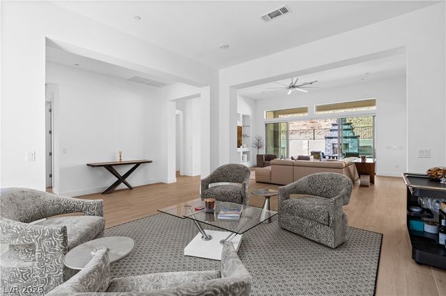 153 Mirage View Drive, Henderson, NV 89011