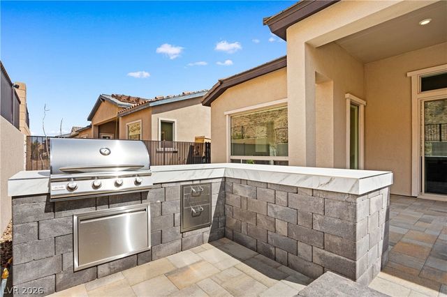 153 Mirage View Drive, Henderson, NV 89011