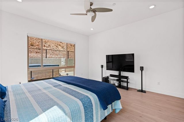 153 Mirage View Drive, Henderson, NV 89011