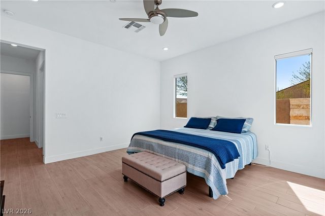 153 Mirage View Drive, Henderson, NV 89011