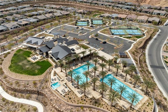 153 Mirage View Drive, Henderson, NV 89011
