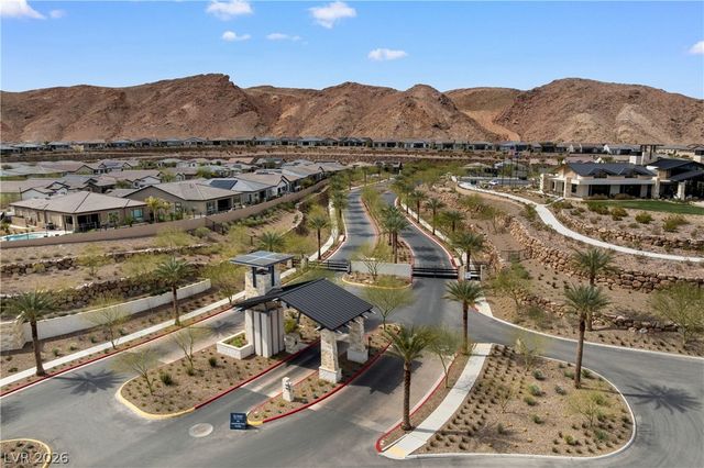 153 Mirage View Drive, Henderson, NV 89011