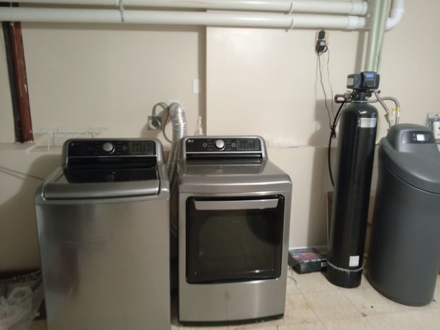 4N580 Chatham Court, West Chicago, IL 60185