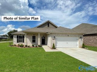 24098 Quints Drive, Athens, AL 35613