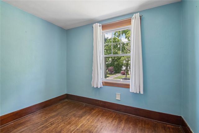 390 Winona Boulevard, Irondequoit, NY 14617