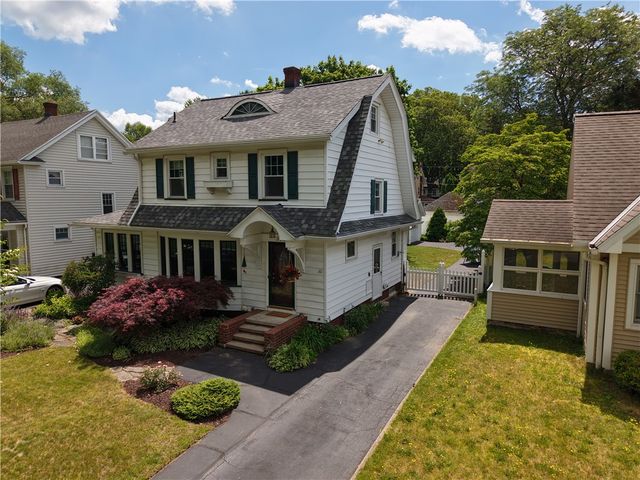 390 Winona Boulevard, Irondequoit, NY 14617