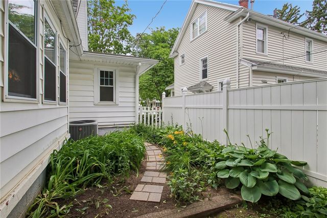 390 Winona Boulevard, Irondequoit, NY 14617