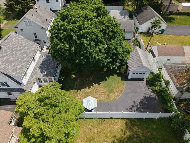 390 Winona Boulevard, Irondequoit, NY 14617