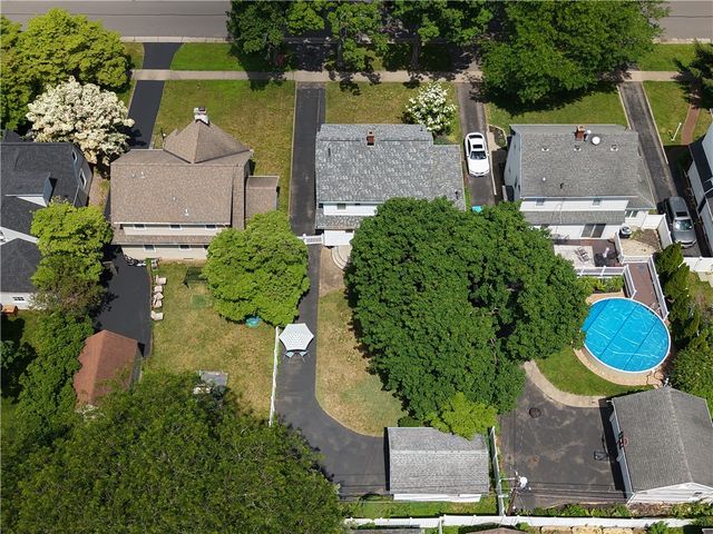 390 Winona Boulevard, Irondequoit, NY 14617