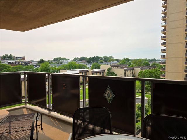18-05 215th Street 5D, Bayside, NY 11360