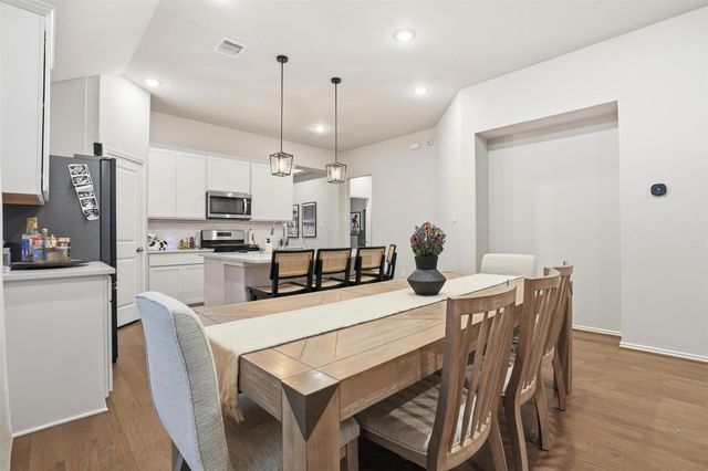 10426 Skyward Estate Trail, Richmond, TX 77406