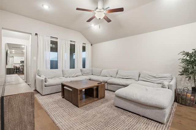 10426 Skyward Estate Trail, Richmond, TX 77406
