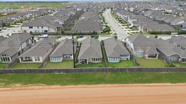 10426 Skyward Estate Trail, Richmond, TX 77406