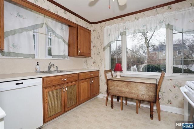 669 Ramapo Road, Teaneck, NJ 07666