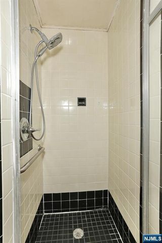 669 Ramapo Road, Teaneck, NJ 07666