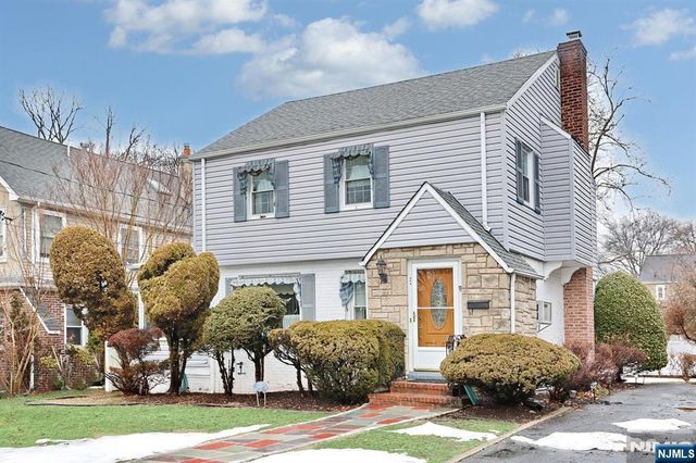 669 Ramapo Road, Teaneck, NJ 07666