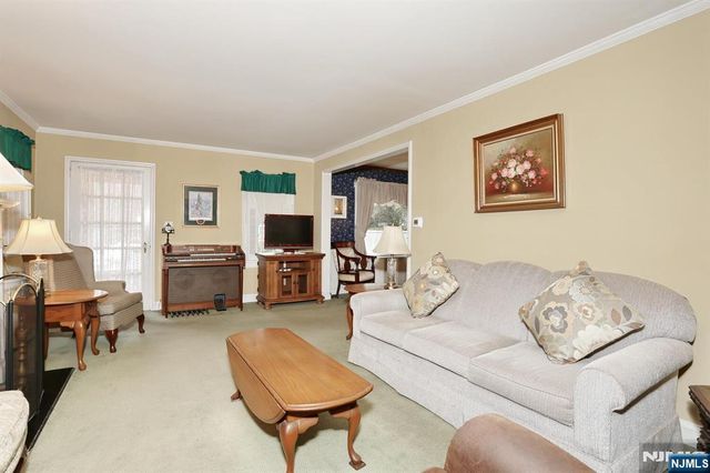 669 Ramapo Road, Teaneck, NJ 07666