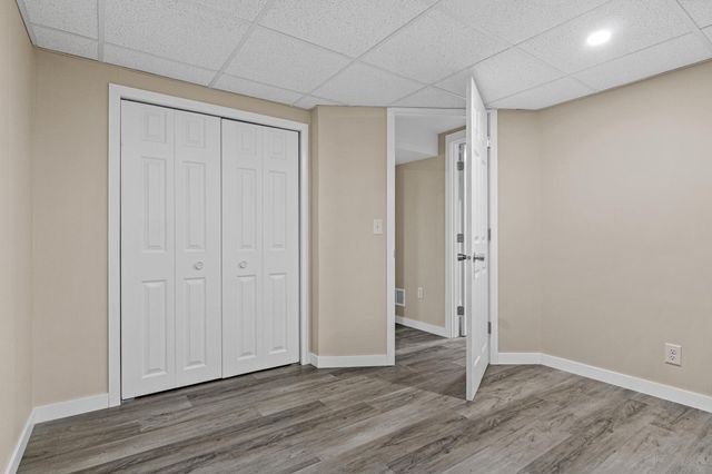 687 Dover Street NE, Fridley, MN 55432