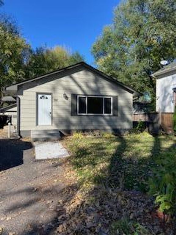 687 Dover Street NE, Fridley, MN 55432 — exterior