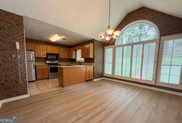 110 Brittany Chase, Fayetteville, GA 30214