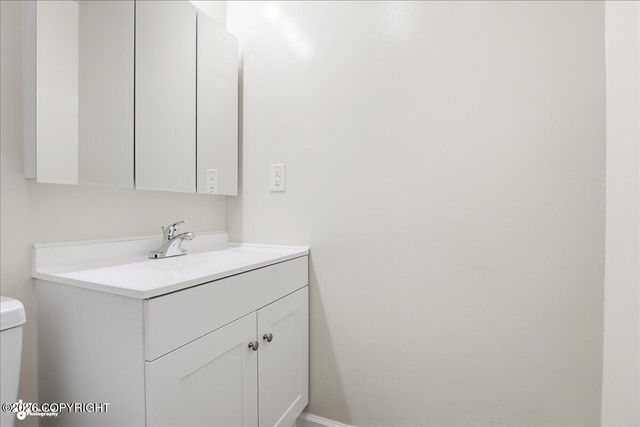 3740 E 66th Avenue, Anchorage, AK 99507