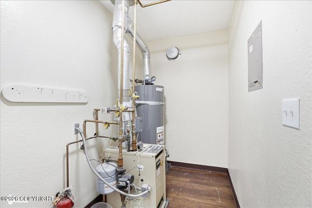 3740 E 66th Avenue, Anchorage, AK 99507