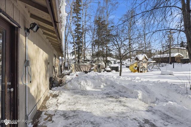 3740 E 66th Avenue, Anchorage, AK 99507