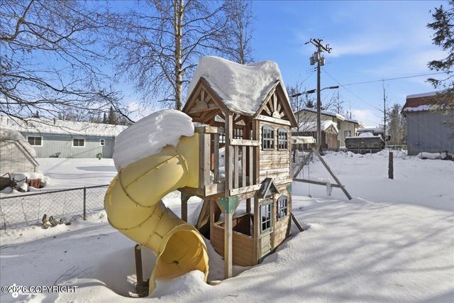 3740 E 66th Avenue, Anchorage, AK 99507