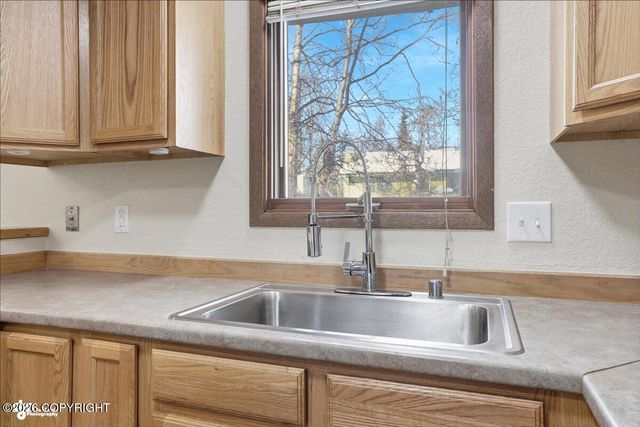 3740 E 66th Avenue, Anchorage, AK 99507