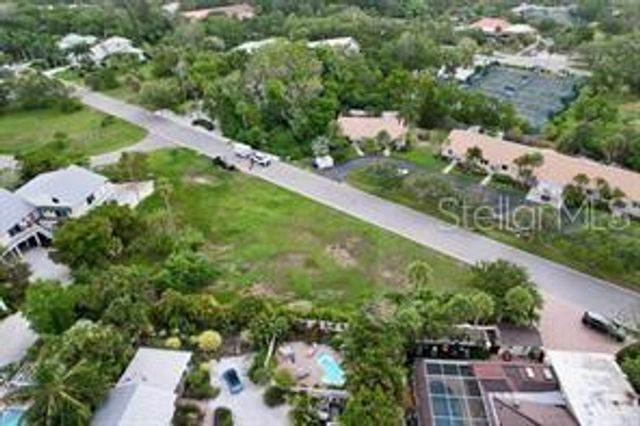 521 NEPTUNE AVENUE, Longboat Key, FL 34228