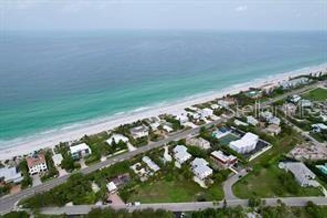 521 NEPTUNE AVENUE, Longboat Key, FL 34228