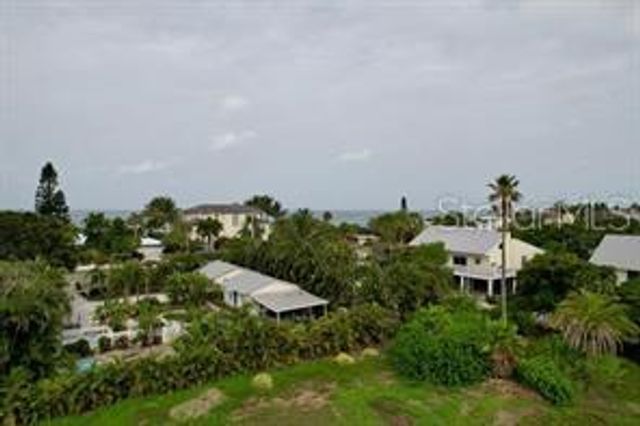 521 NEPTUNE AVENUE, Longboat Key, FL 34228