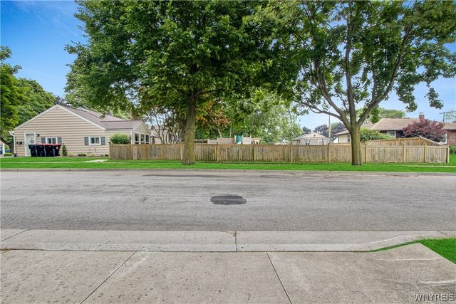 41 Grant Street, Lancaster, NY 14086