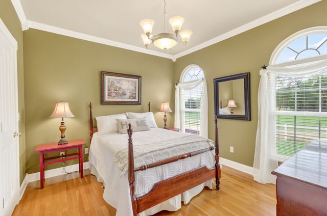 2015 Spry Rd, Bradyville, TN 37026