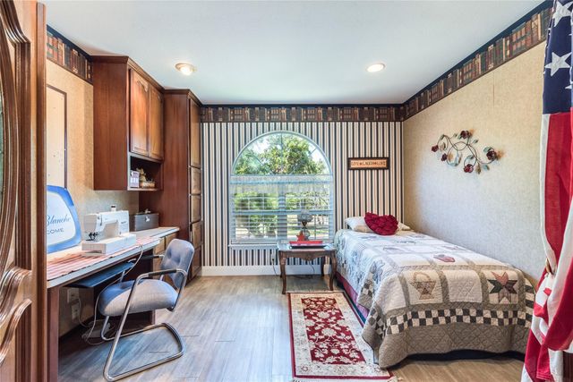 17270 FM 112, Thrall, TX 76578