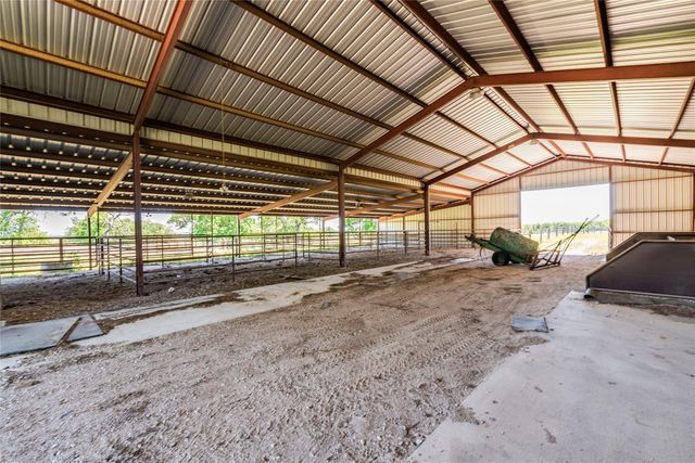 17270 FM 112, Thrall, TX 76578