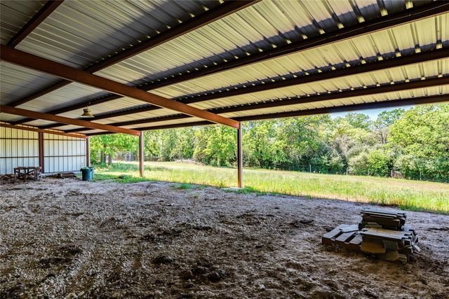 17270 FM 112, Thrall, TX 76578