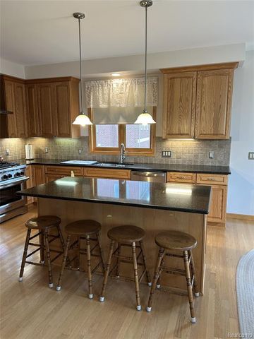 58548 Cory Lake Drive, Washington, MI 48094
