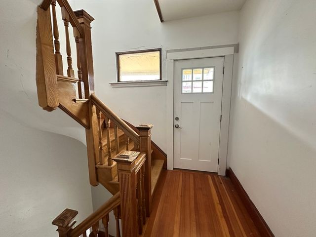 19 Chase St 3R, Boston, MA 02125