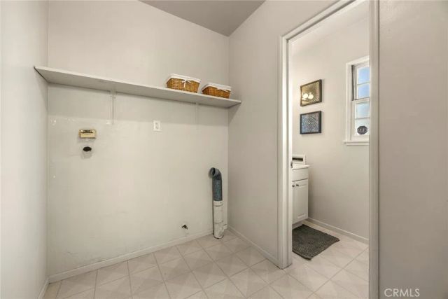 15330 Virginia Ave, Paramount, CA 90723