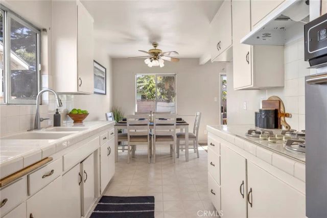 15330 Virginia Ave, Paramount, CA 90723