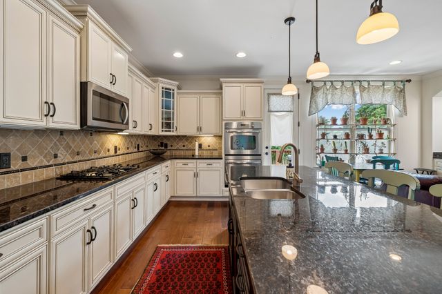 4404 Birdseye Ct, Hermitage, TN 37076