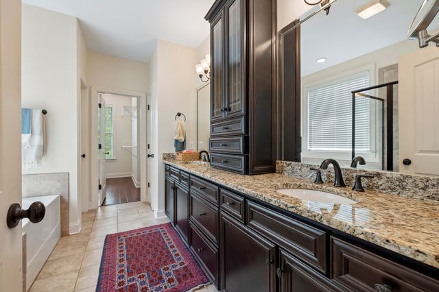 4404 Birdseye Ct, Hermitage, TN 37076