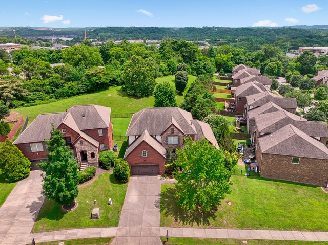 4404 Birdseye Ct, Hermitage, TN 37076