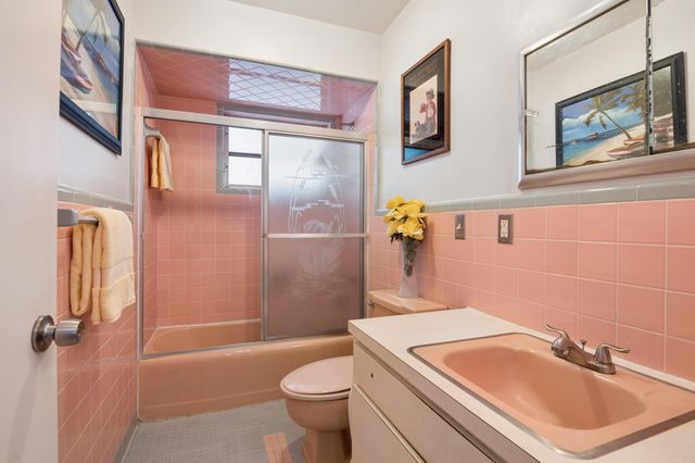 4011 SW 2nd Street, Plantation, FL 33317