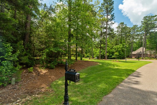 202 Tallulah, Hattiesburg, MS 39402