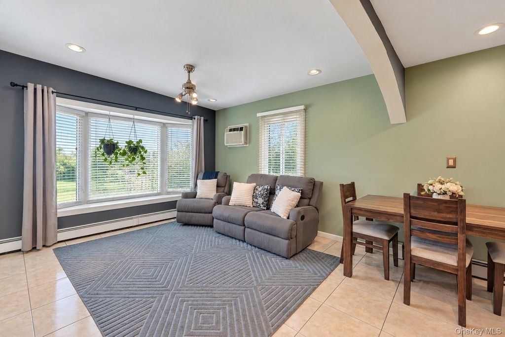 26 Michel Avenue, Farmingdale, NY 11735 — photo 3