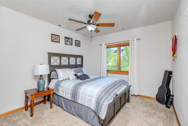 1310 NE 28th Street, Ankeny, IA 50021