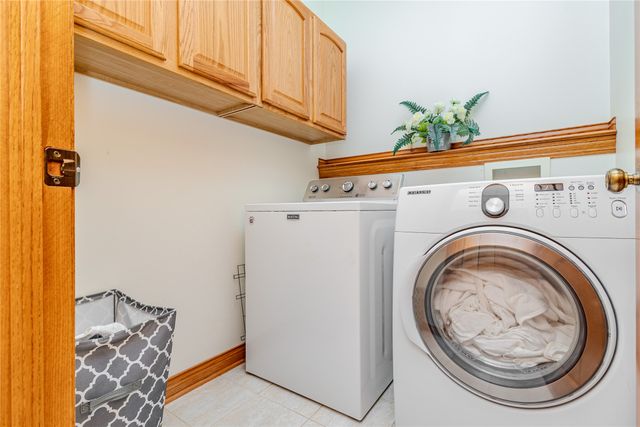 1310 NE 28th Street, Ankeny, IA 50021